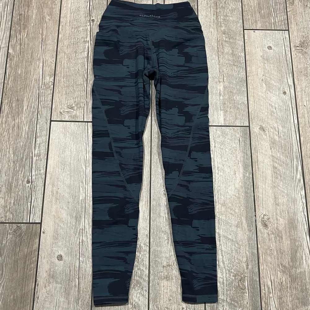 Alphalete Surface Power Leggings